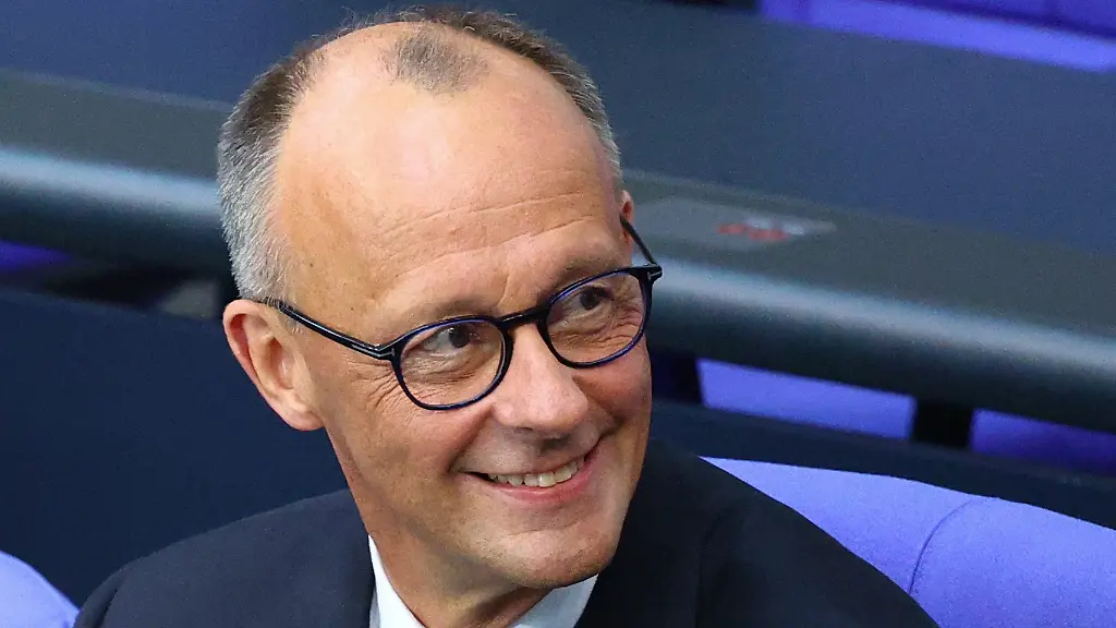 99df1bdbe628469e3f71904c6934ec4d