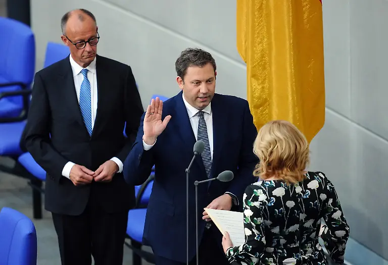 b76def4bd132fab0bd55383c466f23b6