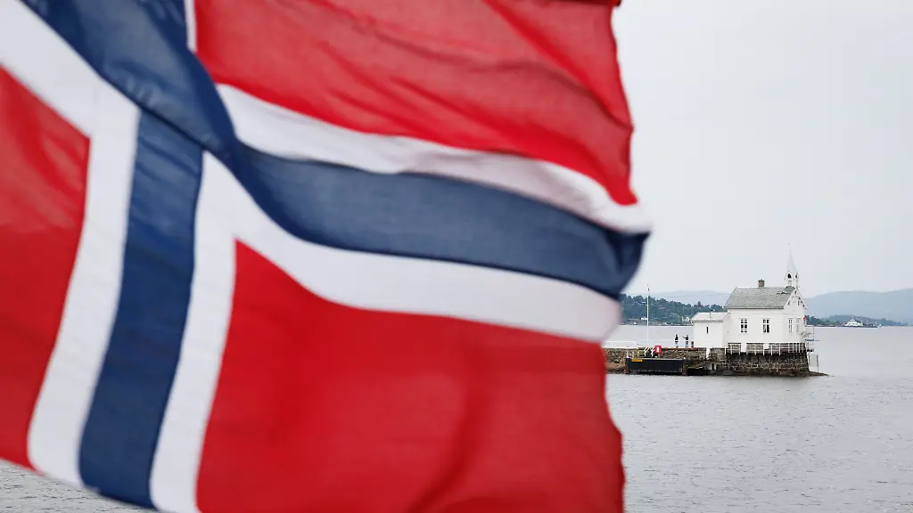 e050b79375677a8ca8352018f3abfcc4