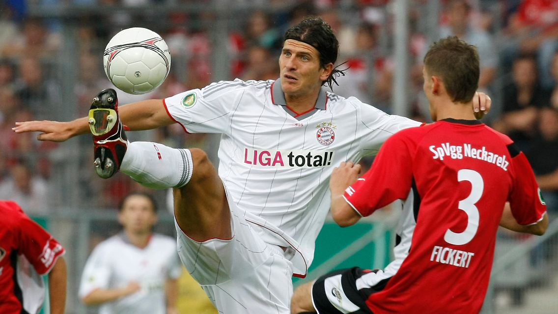 Mario Gomez brachte die Bayern mit zwei Toren auf die Siegerstraße.