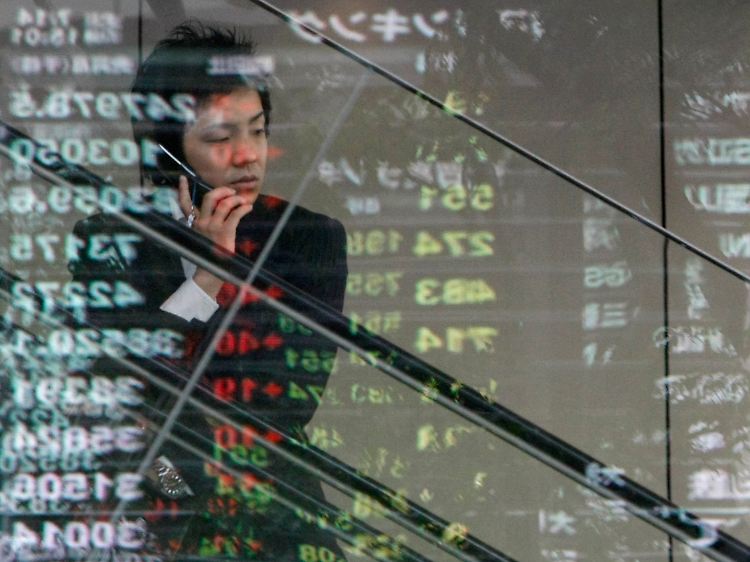 Freundliche Stimmung herrscht an fast allen asiatischen Handelsülätzen: Nur im Nikkei sprechen die Zahlen eine andere Sprache.