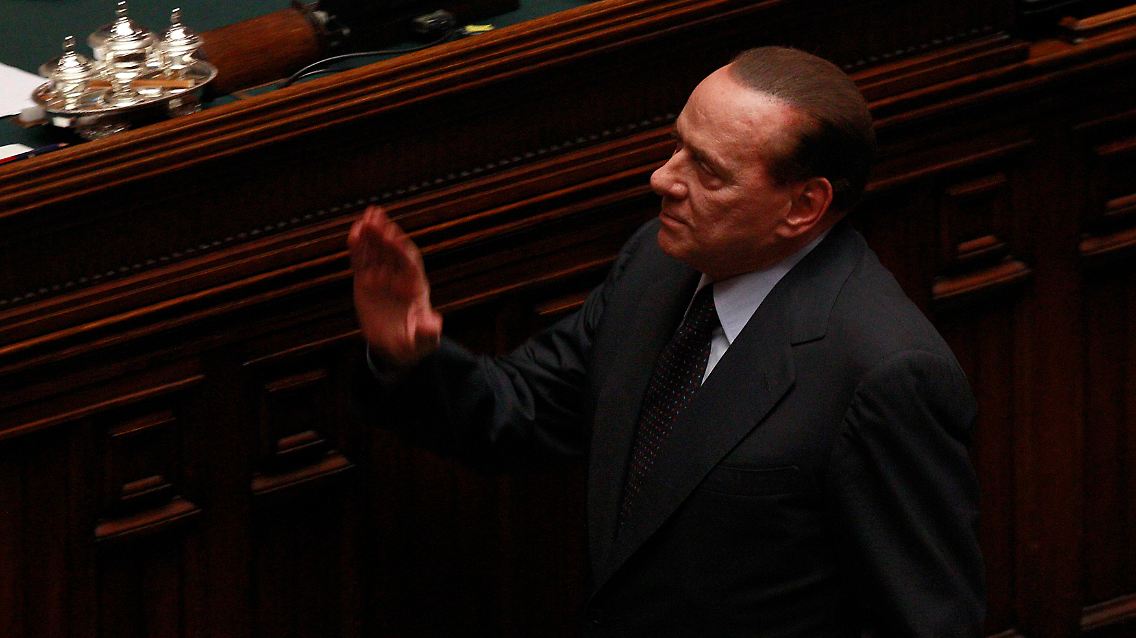 Silvio Berlusconi und seine Regierung müssen sparen.