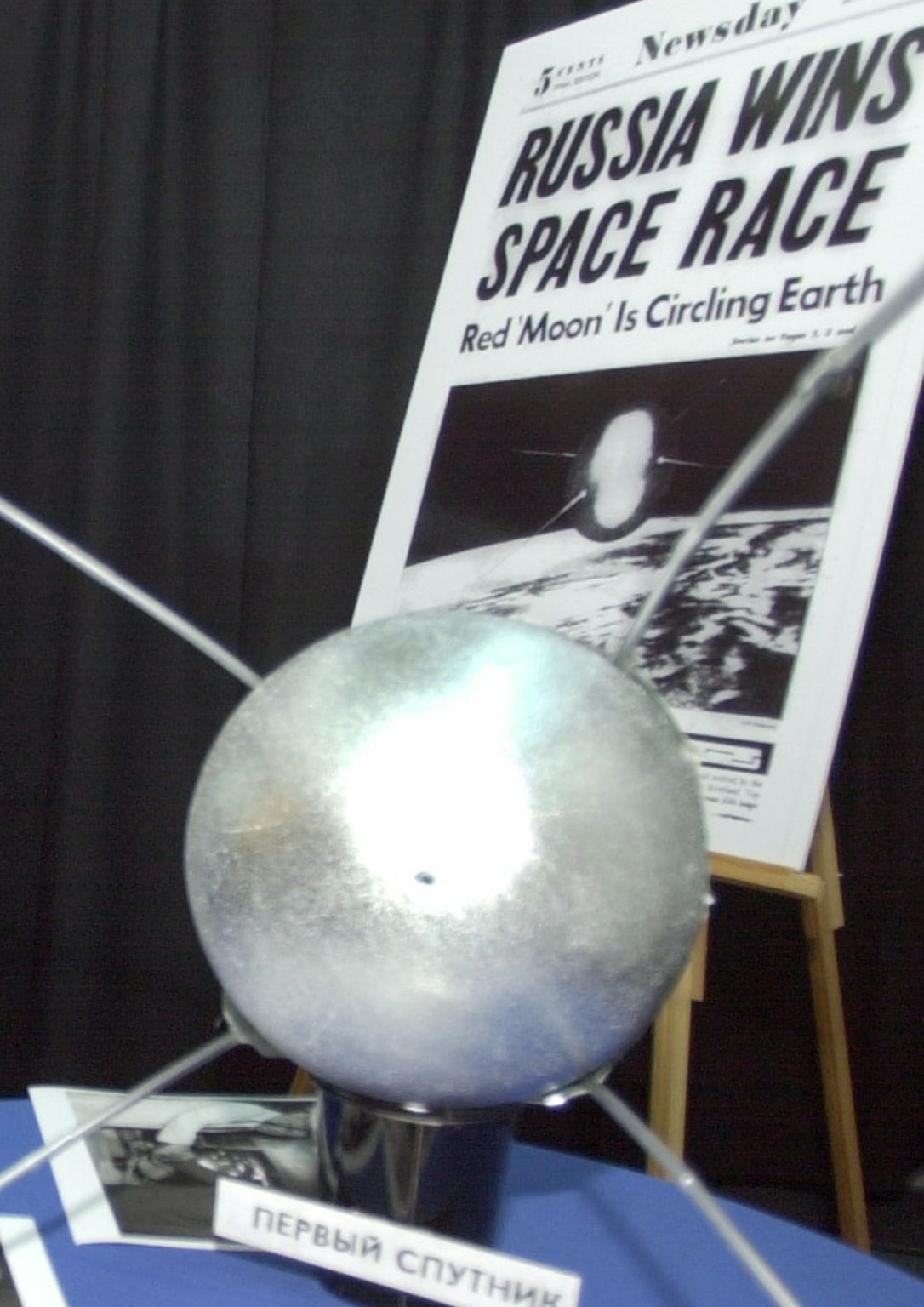 Wenige Jahre nach der Sputnik-Mission (1957) und ...