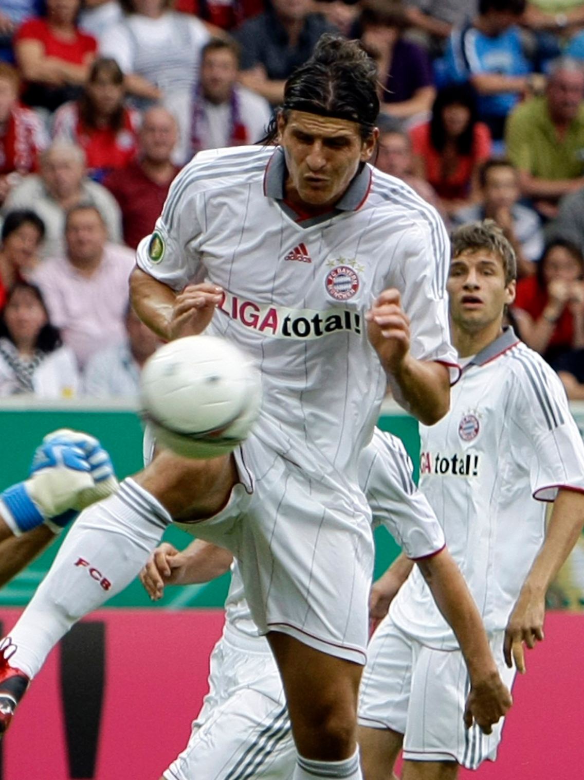 Von den Neuzugängen wusste nur Doppeltorschütze Mario Gomez zu überzeugen.