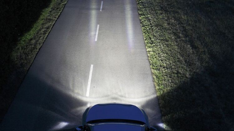 Künftig fahren BMW-Modelle mit Laserlicht.