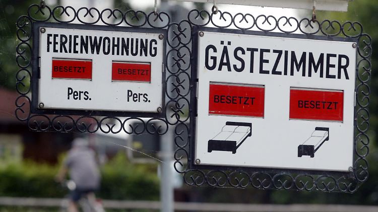 Die Hauptsaison - gut für die Anbieter: volle Betten, höhere Preise.