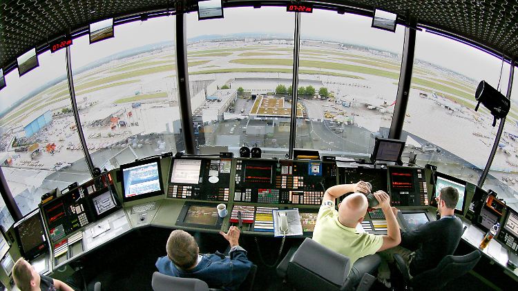 Mit der geplanten Expansion würde die Deutsche Flugsicherung mithelfen, den Luftraum über Europa neu zu ordnen. 