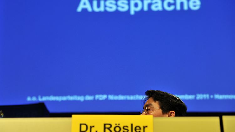 Rösler kämpft weiter für seinen Spagat zwischen Koalition und Partei.