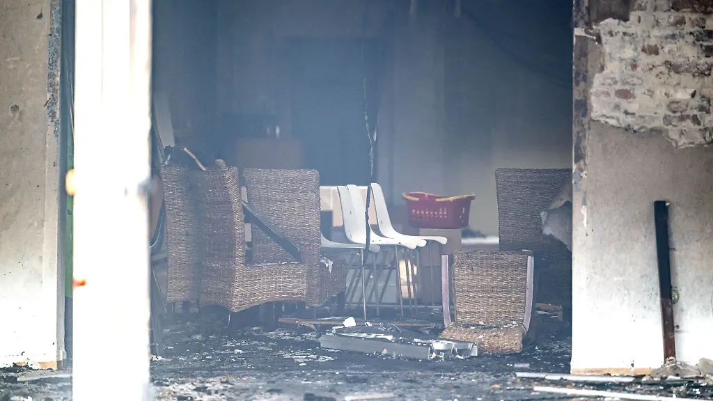 Der-Brand-brach-in-einem-Wohn-und-Geschaeftshaus-in-der-Innenstadt-von-Wilhelmshaven-aus-Archivbild