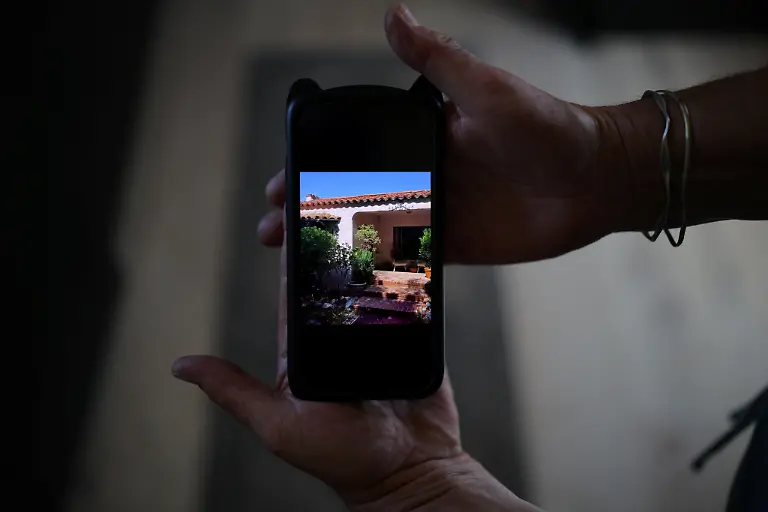 2025-07-03T100524Z-511138389-RC2XDFA47XMI-RTRMADP-3-CALIFORNIA-WILDFIRES-ALTADENA