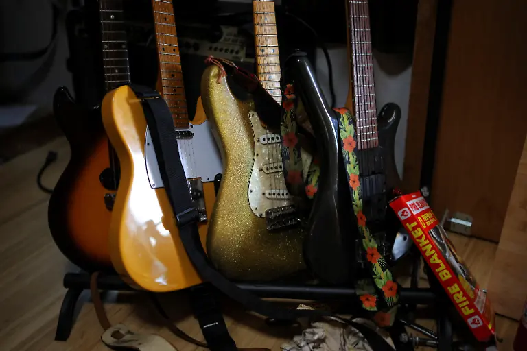 2025-07-03T100628Z-728051718-RC2WVEAX4PBY-RTRMADP-3-CALIFORNIA-WILDFIRES-ALTADENA