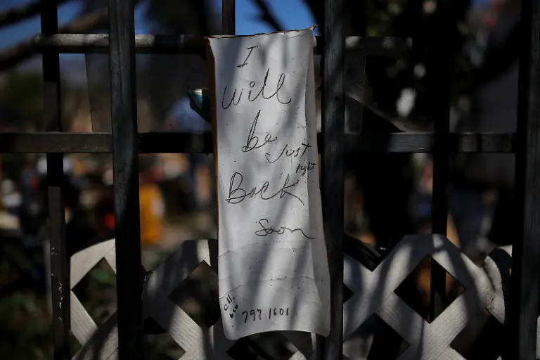 2025-07-03T100515Z-607282370-RC2BDFAJR9UO-RTRMADP-3-CALIFORNIA-WILDFIRES-ALTADENA