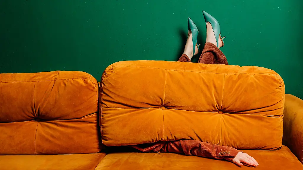 Noch-halb-im-Arbeitsmodus-Nicht-allen-faellt-es-leicht-nach-Feierabend-richtig-abzuschalten