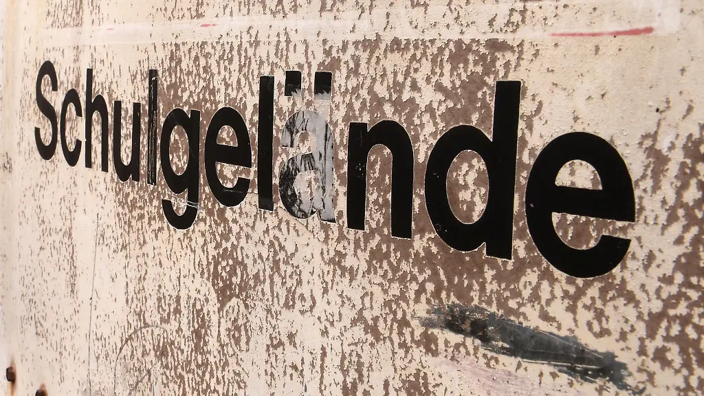 Kommunen-sehen-groessten-Investitionsrueckstand-bei-Schulgebaeuden-Symbolbild