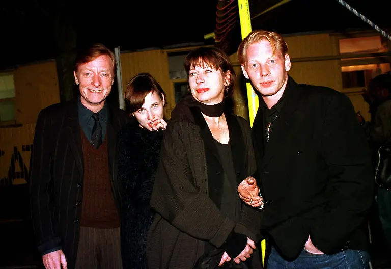 53a8e0aa99d38fbbe0d7301d69afeb25