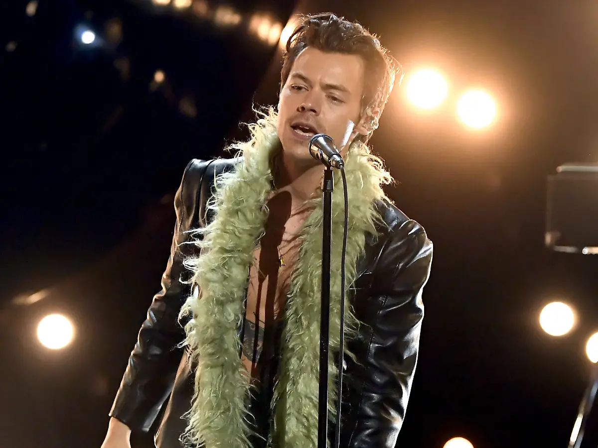 Fr "sexuelles Wohlbefinden": Harry Styles bringt Vibrator und Gleitgel auf den Markt - ntv.de Fr "sexuelles Wohlbefinden": Harry Styles bringt Vibrator und Gleitgel auf den Markt - ntv.de
