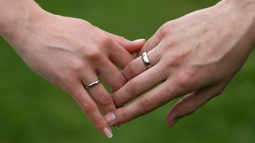 Bei-den-Standesaemtern-sind-mehr-Antraege-auf-Aenderung-des-Familiennamens-eingegangen