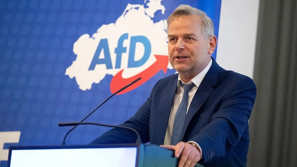 Der-Landesvorsitzende-Leif-Erik-Holm-betonte-nach-der-bevorstehenden-Landtagswahl-regieren-zu-wollen