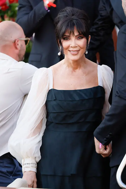 aa4d582f8c0922632ca7b1b9a1a67ec4