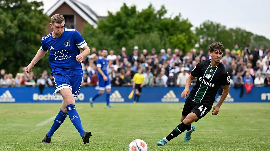 Wieder-am-Ball-Per-Mertesacker