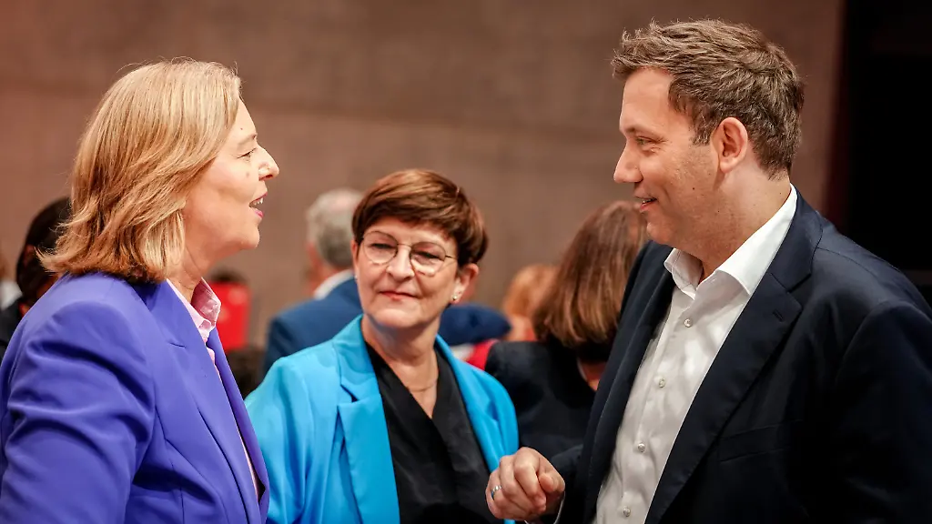 057acd24edff59eedb4501243ad503bd