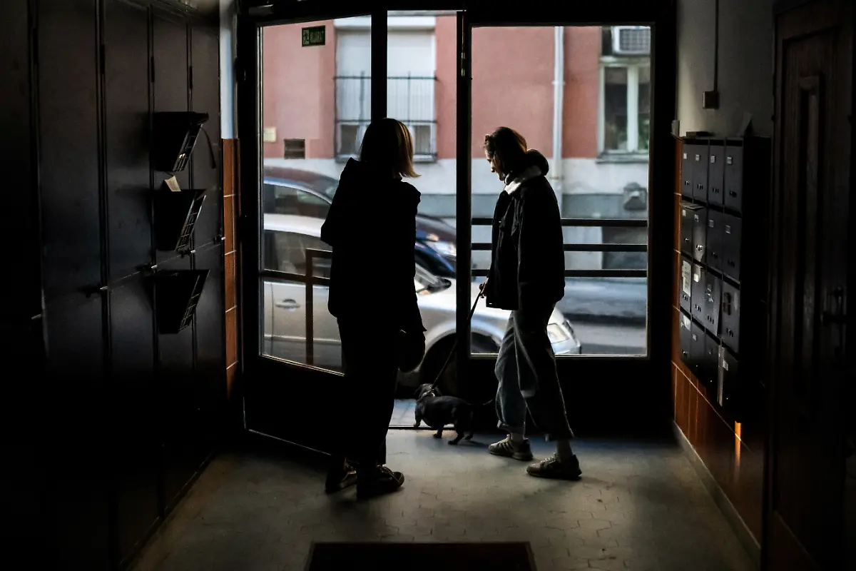 2025-06-26T070139Z-301407669-RC22HDAVXWQK-RTRMADP-3-HUNGARY-LGBT-PRIDE-ANNIVERSARY