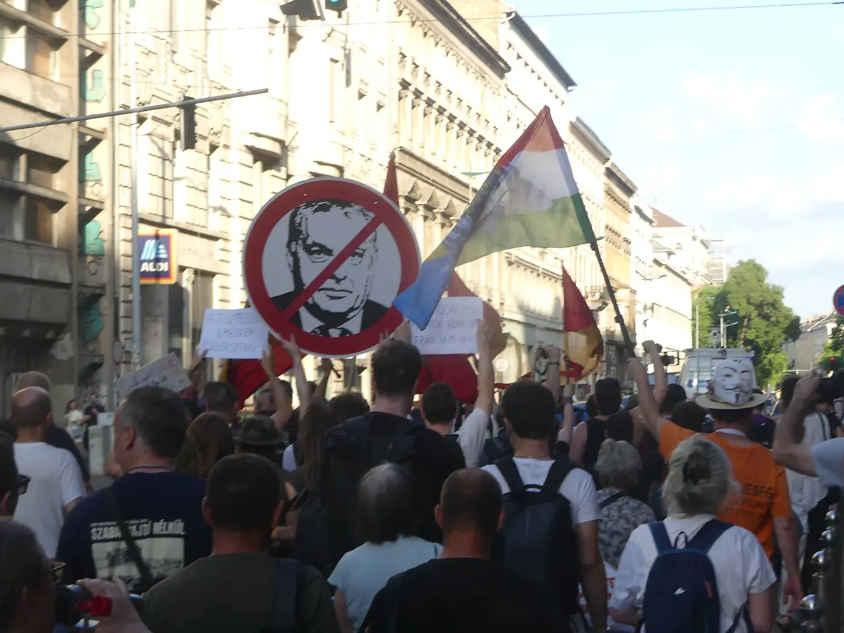 78cf7350134c4e680ac6a7d3425b44aa