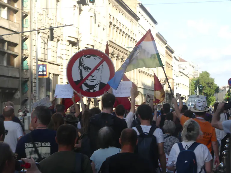 78cf7350134c4e680ac6a7d3425b44aa