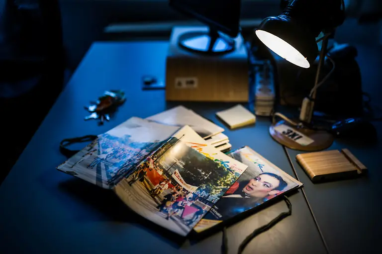 2025-06-26T070149Z-172138005-RC233EAUSTJE-RTRMADP-3-HUNGARY-LGBT-PRIDE-ANNIVERSARY