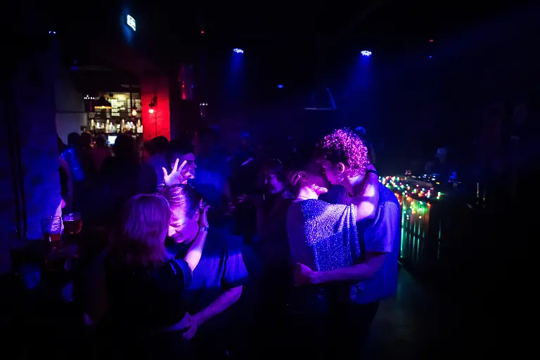 2025-06-26T070245Z-1784899374-RC2ANDADQ43Q-RTRMADP-3-HUNGARY-LGBT-PRIDE-ANNIVERSARY