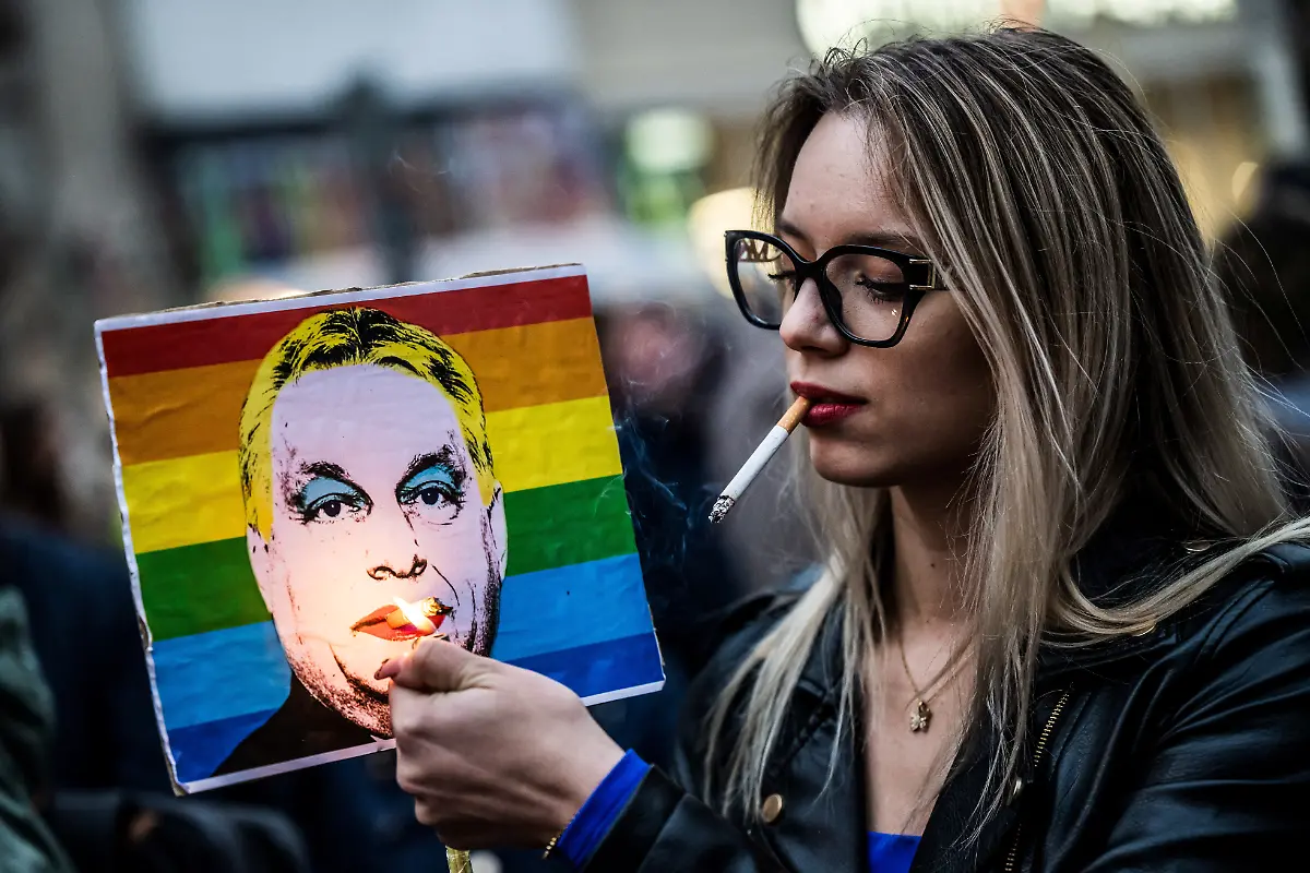 2025-06-26T070321Z-970010548-RC2GKDA7LQLU-RTRMADP-3-HUNGARY-LGBT-PRIDE-ANNIVERSARY