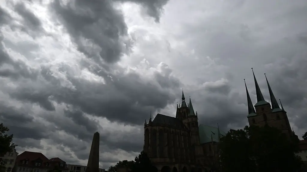 Unwetter-in-Thueringen-Zahlreiche-Gewitter-zogen-ueber-das-Land
