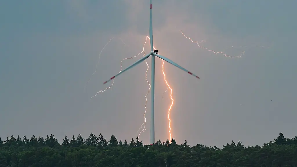 Der-Deutsche-Wetterdienst-rechnet-wieder-mit-Gewitter-und-Sturm-in-der-Hauptstadtregion