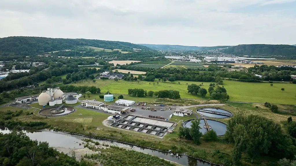 Die-Klaeranlage-in-Sinzig-wurde-bei-der-Flut-zerstoert