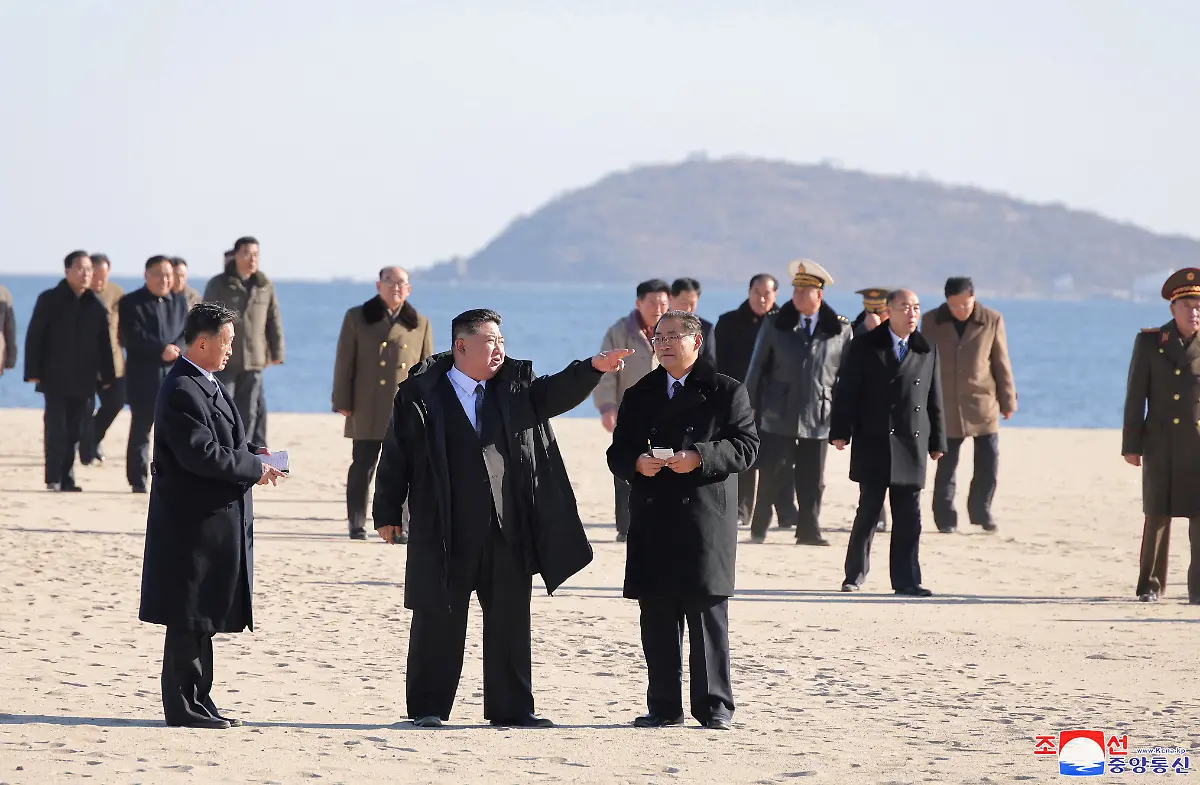 30-2024-12-31T051125Z-1031391494-RC230CAG3XU0-RTRMADP-3-NORTHKOREA-POLITICS
