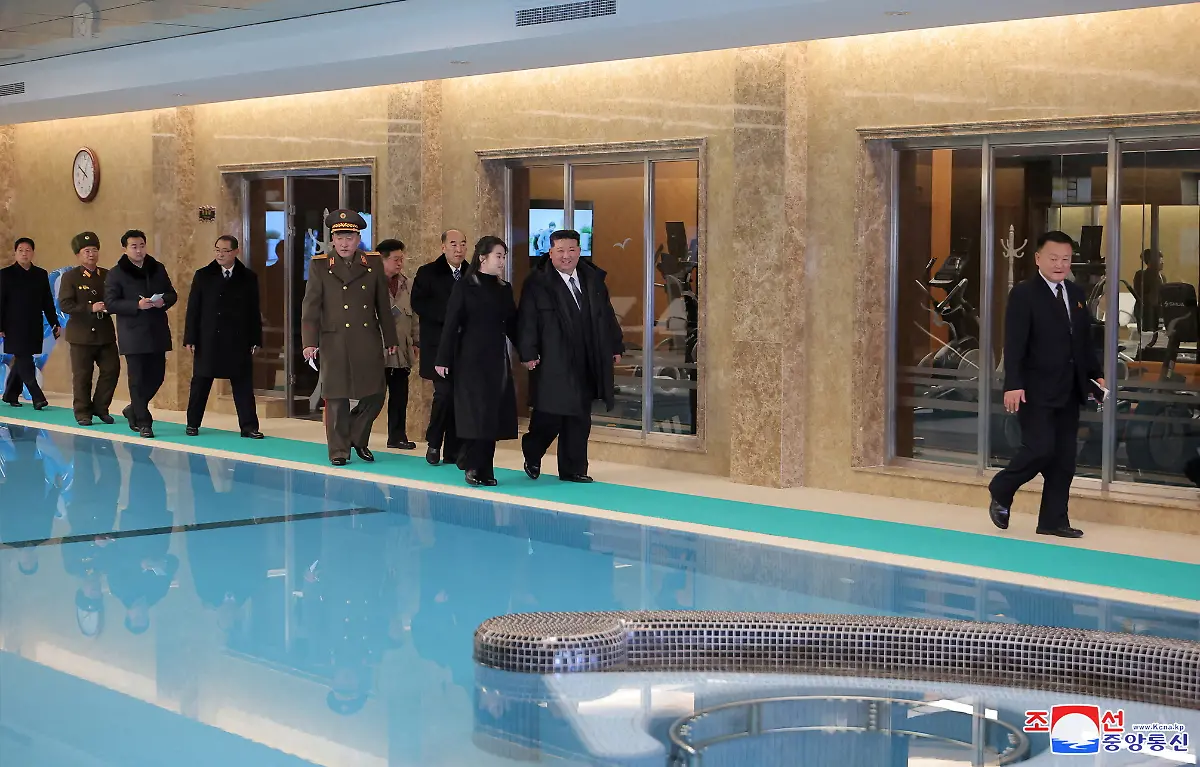 2024-12-31T051126Z-821495531-RC230CA9DC5Q-RTRMADP-3-NORTHKOREA-POLITICS