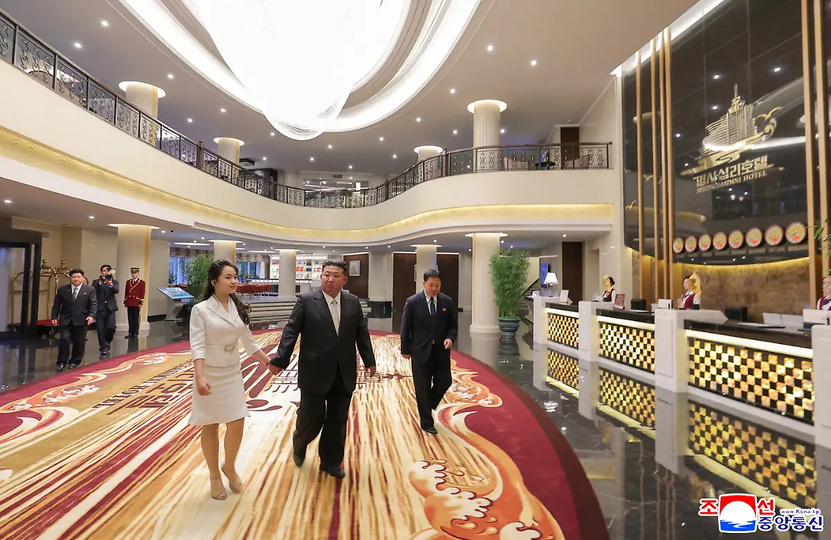 5-2025-06-25T224931Z-1838298661-RC2X9FA49QZ8-RTRMADP-3-NORTHKOREA-POLITICS