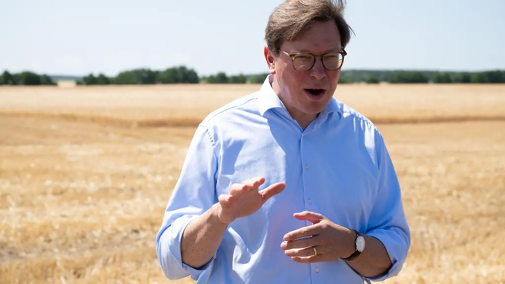 Mitte-Mai-hatte-der-saechsische-Umweltminister-Georg-Ludwig-von-Breitenbuch-die-Verordnung-als-nicht-praxistauglich-kritisiert