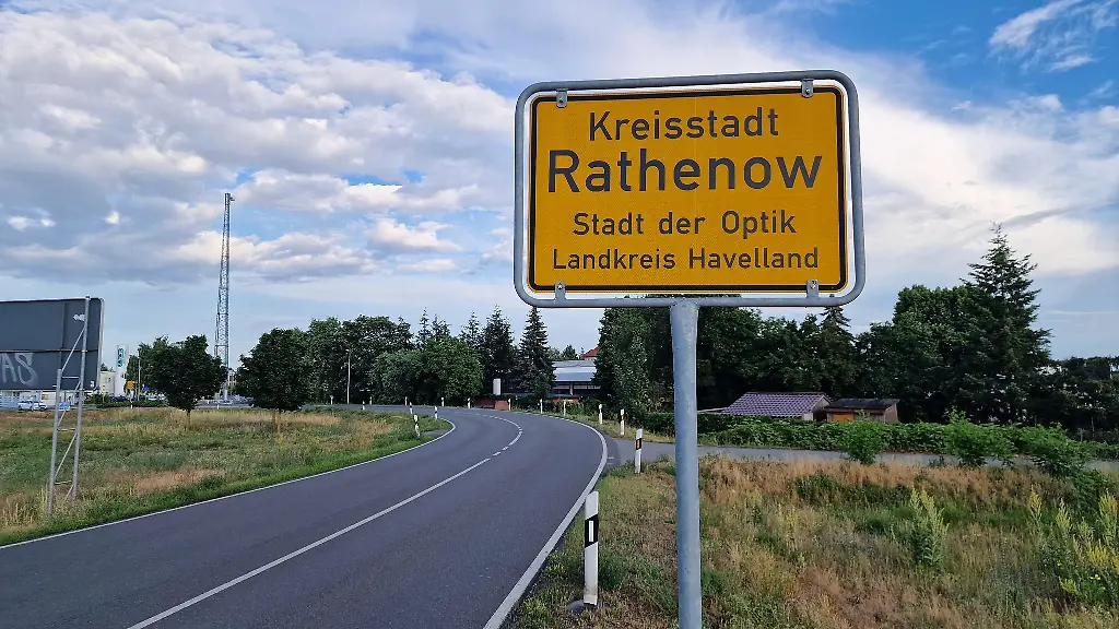 Nach-dem-Tod-einer-Frau-in-Rathenow-ist-ein-Tatverdaechtiger-festgenommen-worden