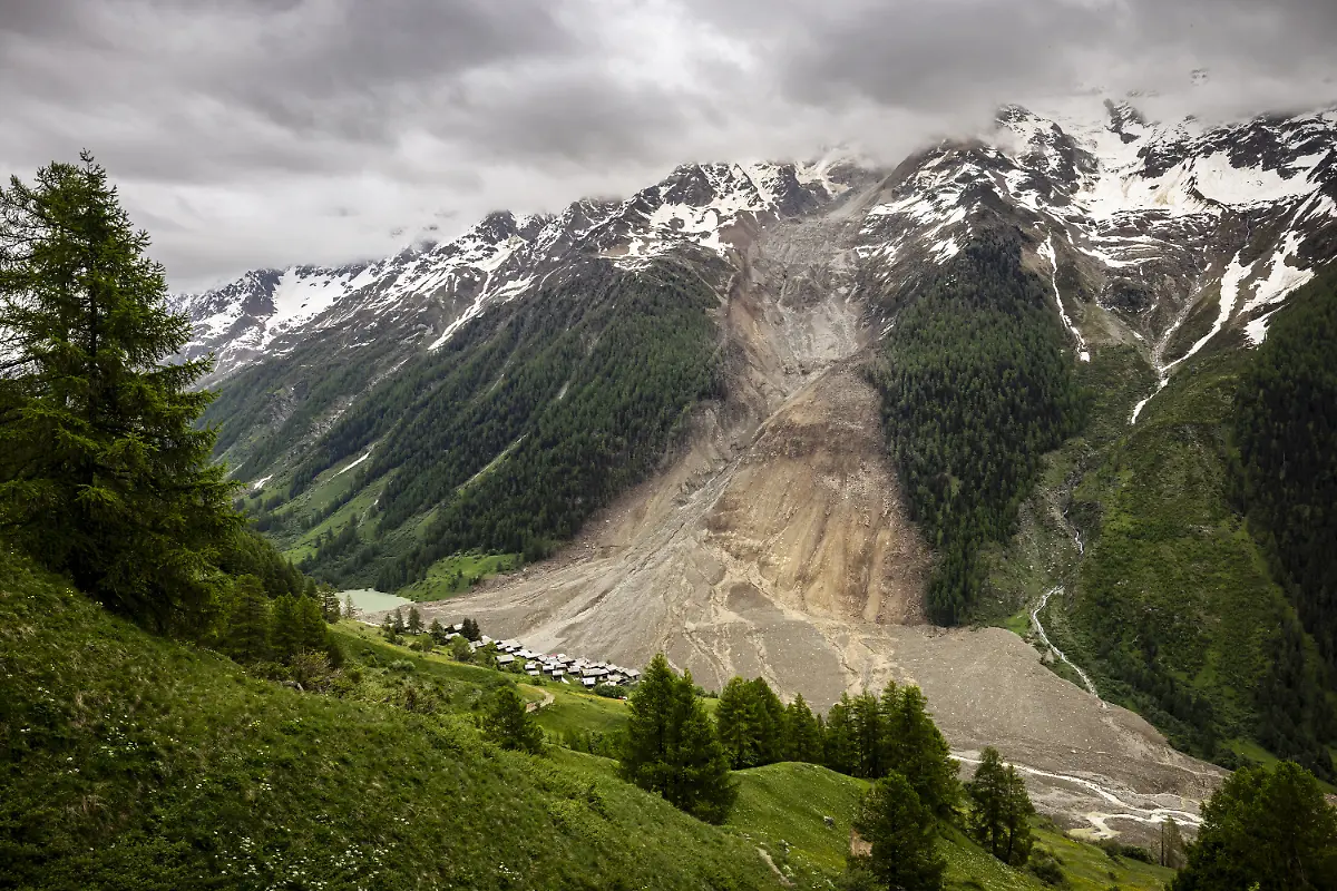 913bc9fd6ea42fcd3fd4b647ec1b739e