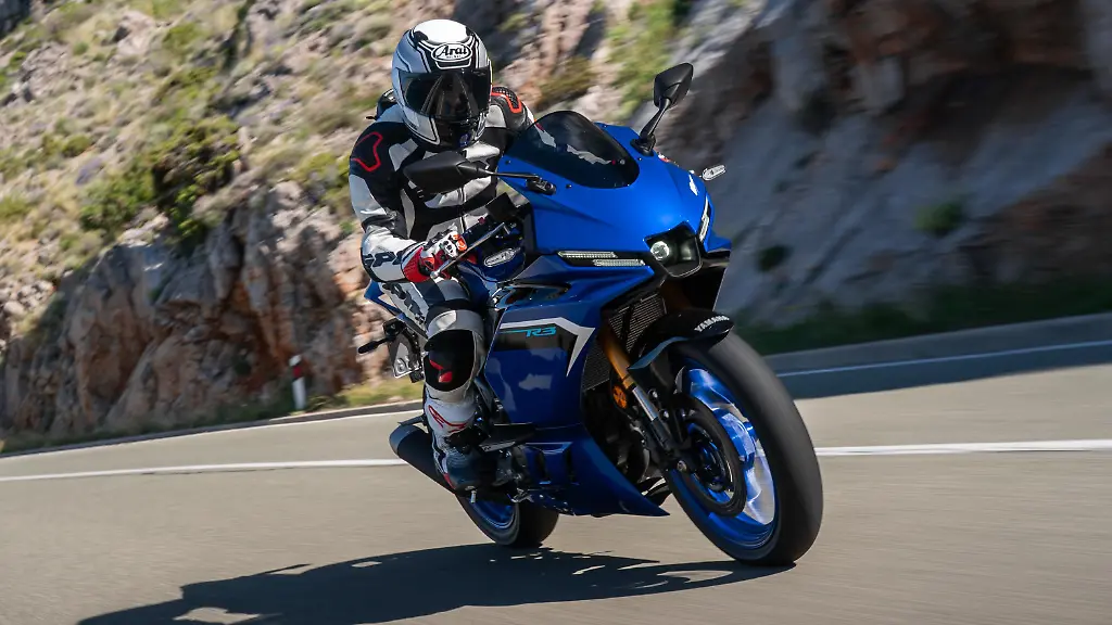 Yamaha-R3-FotoYamaha-01