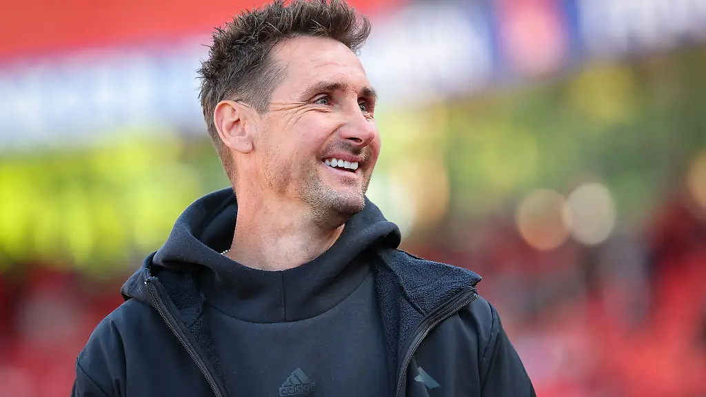 Miroslav-Klose-will-seine-Mannschaft-weiter-entwickeln