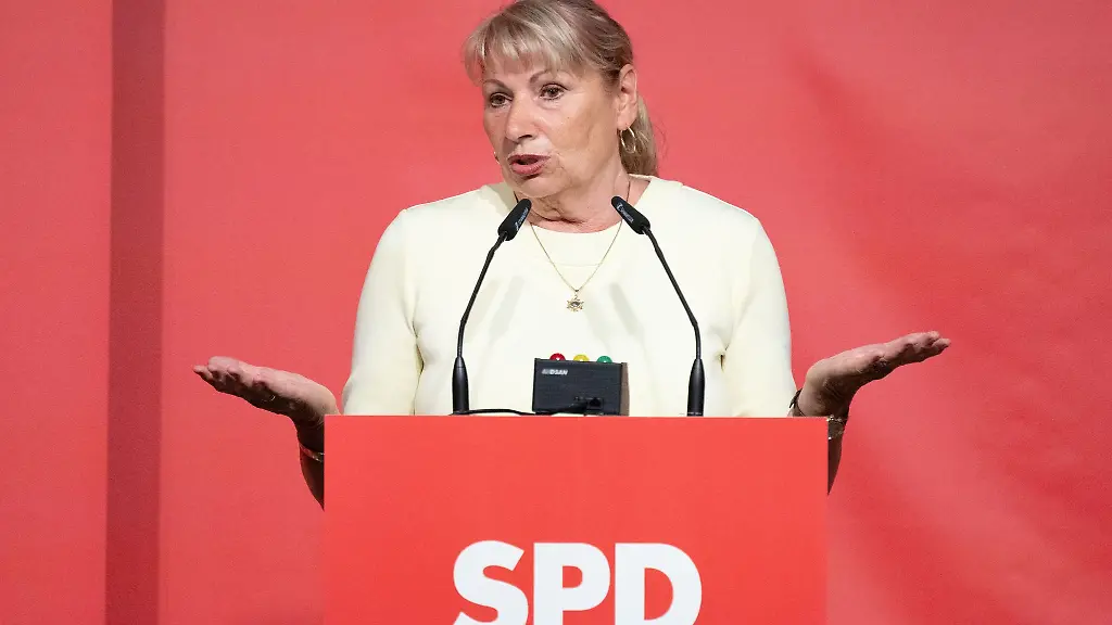 Die-SPD-Sachsen-nominiert-Petra-Koepping-fuer-die-Wahl-zur-stellvertretenden-Bundesvorsitzenden-der-SPD