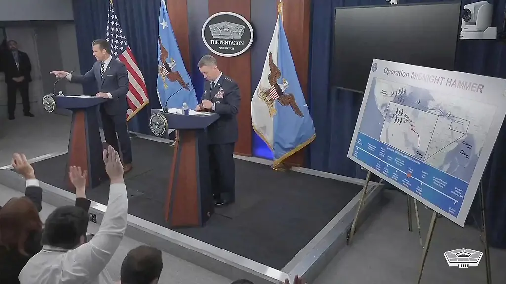 2025-06-22T123842Z-538522592-RC2O7FAW8VIG-RTRMADP-3-IRAN-NUCLEAR-PENTAGON-BRIEFING