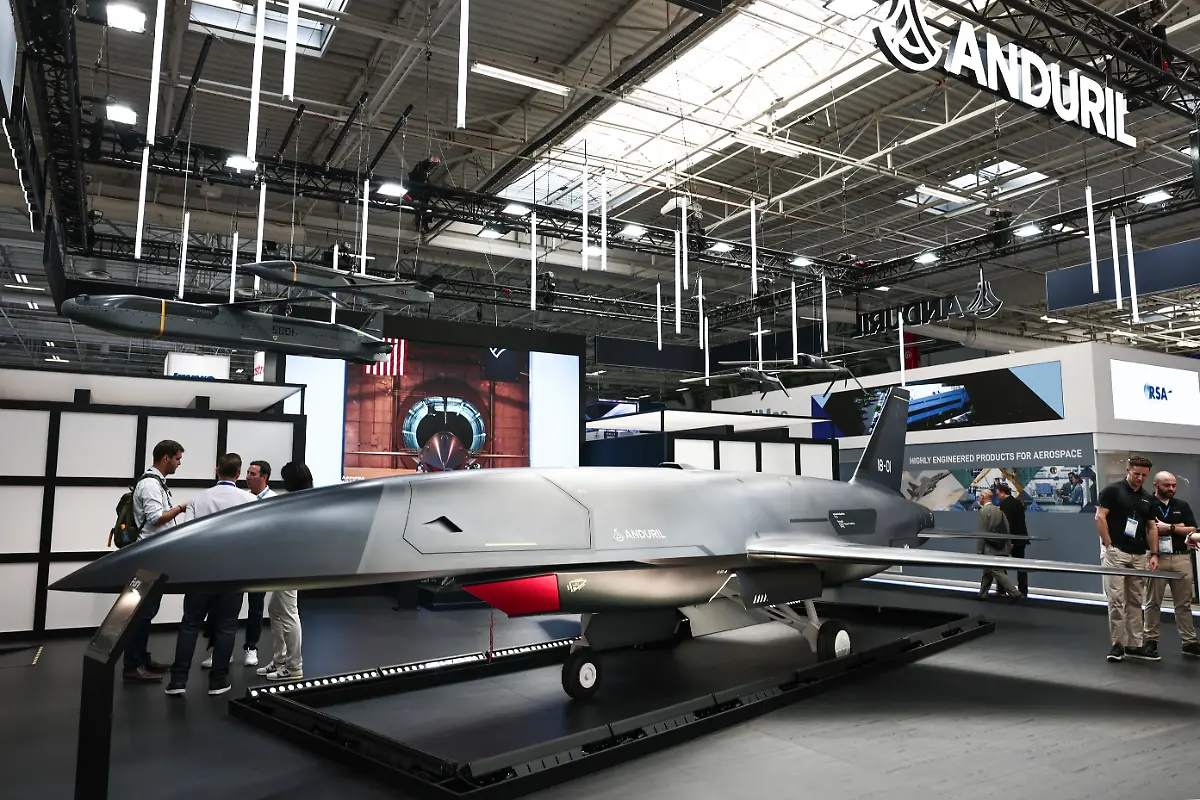 AFP-20250619-62YW3AQ-v1-HighRes-FranceDefenceTransportAviationAirshow