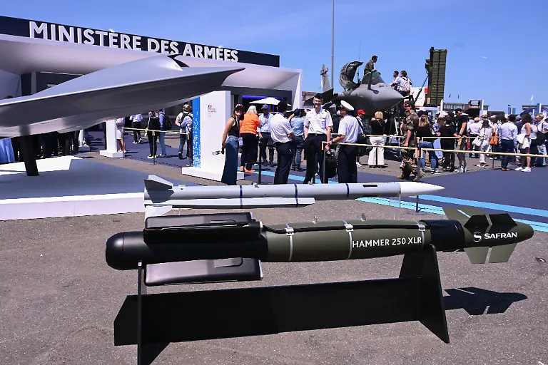 532001306