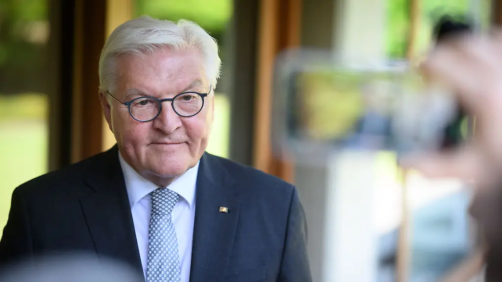 Frank-Walter-Steinmeier-kommt-nach-Neuruppin