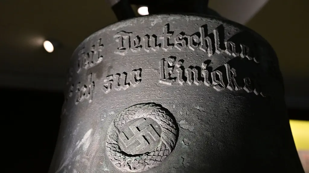 Die-sogenannte-Nazi-Glocke-hatte-das-Lutherhaus-zu-Forschungszwecken-erhalten