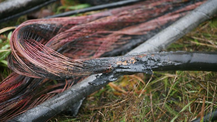 Anschlag auf die Stromversorgung: kleiner Schaden - große Wirkung.