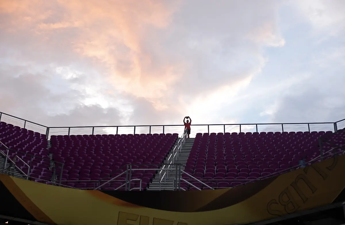 2025-06-18T001955Z-608649601-UP1EL6I00X500-RTRMADP-3-SOCCER-CLUB-ULS-MSU